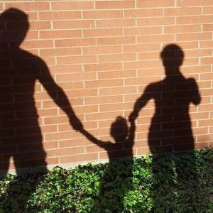 Meet your Posher, Elia